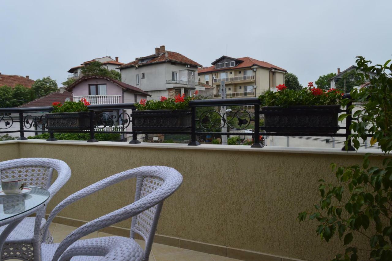 Apartments Dona Chernomorets Exterior foto
